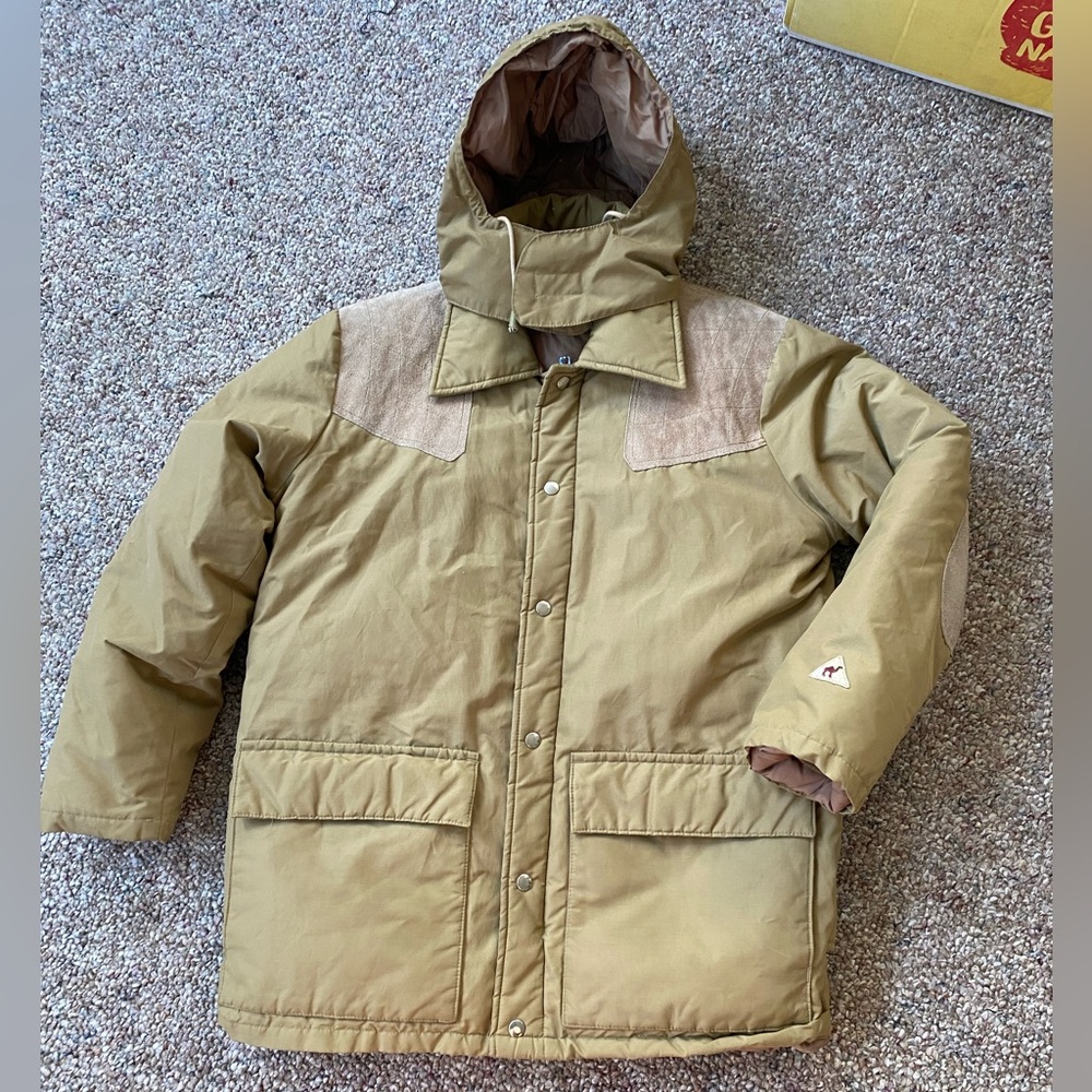 VTG Camel Down Puffer Shooting Jacket Mens M Insulated Goose Down Hooded Hunting